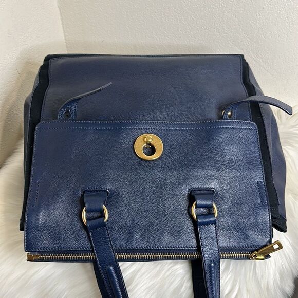 💯Authentic YSL Handbag 🍀 - Picture 11 of 17